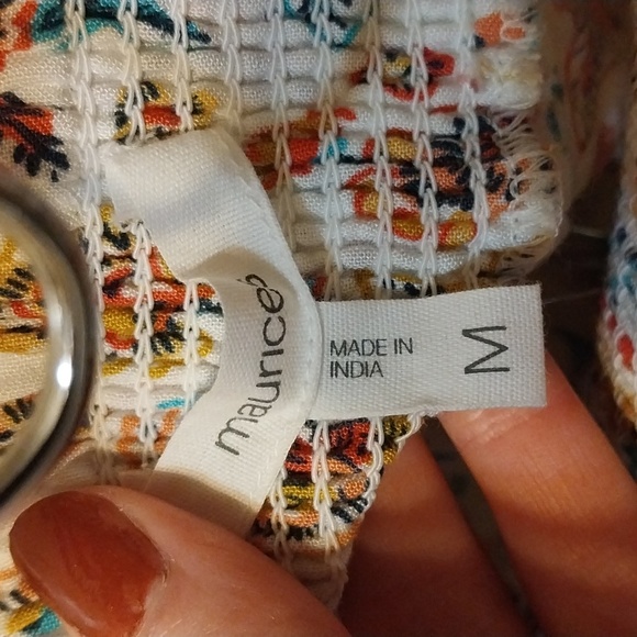 Maurices Top Size M - Picture 4 of 6